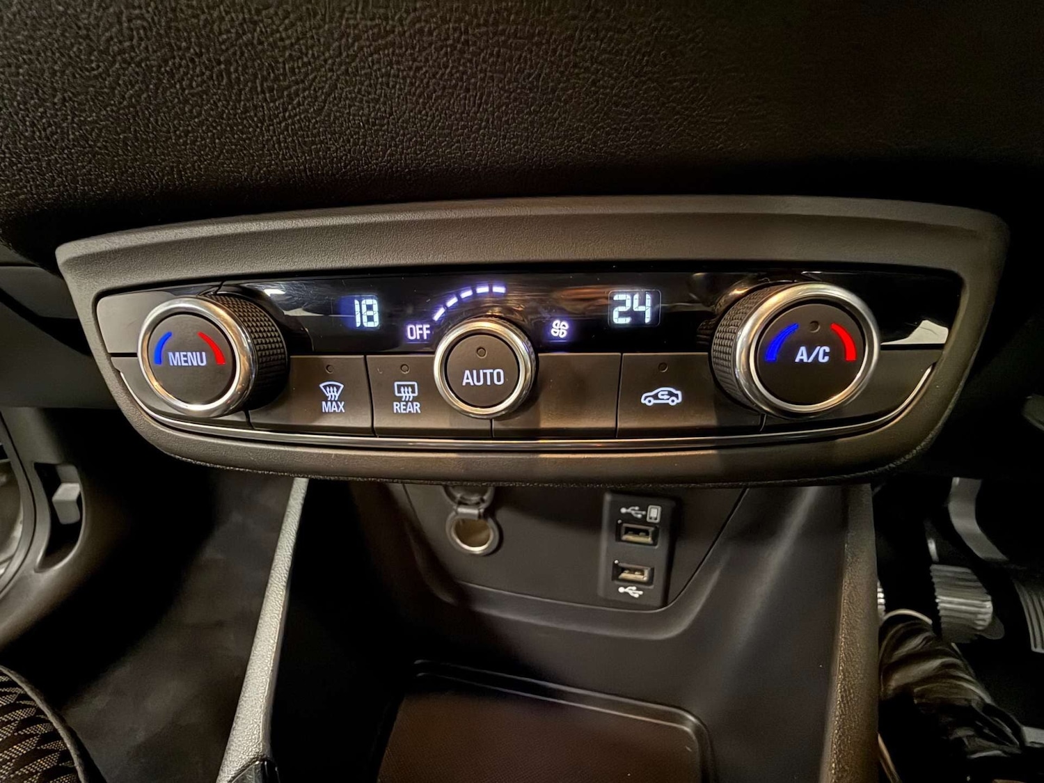 Used Vauxhall Crossland X 2018 for sale - 77311435: Photo 22