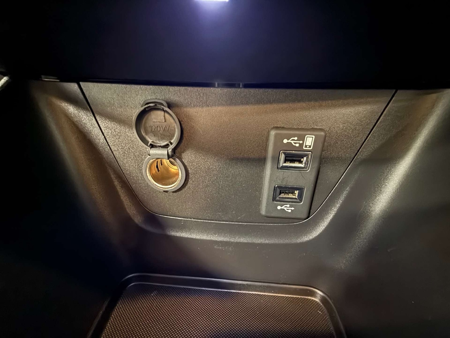 Used Vauxhall Crossland X 2018 for sale - 77311435: Photo 23