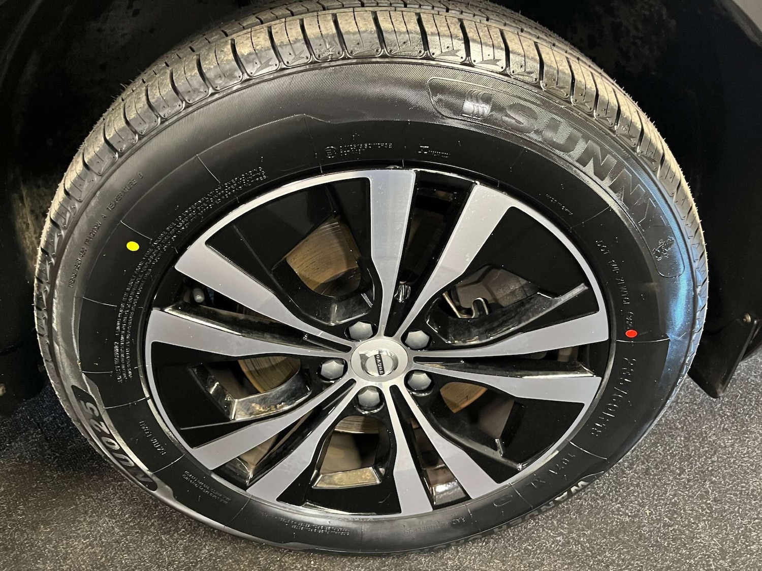 Used Volvo XC60 2021 for sale - 76589104: Photo 10