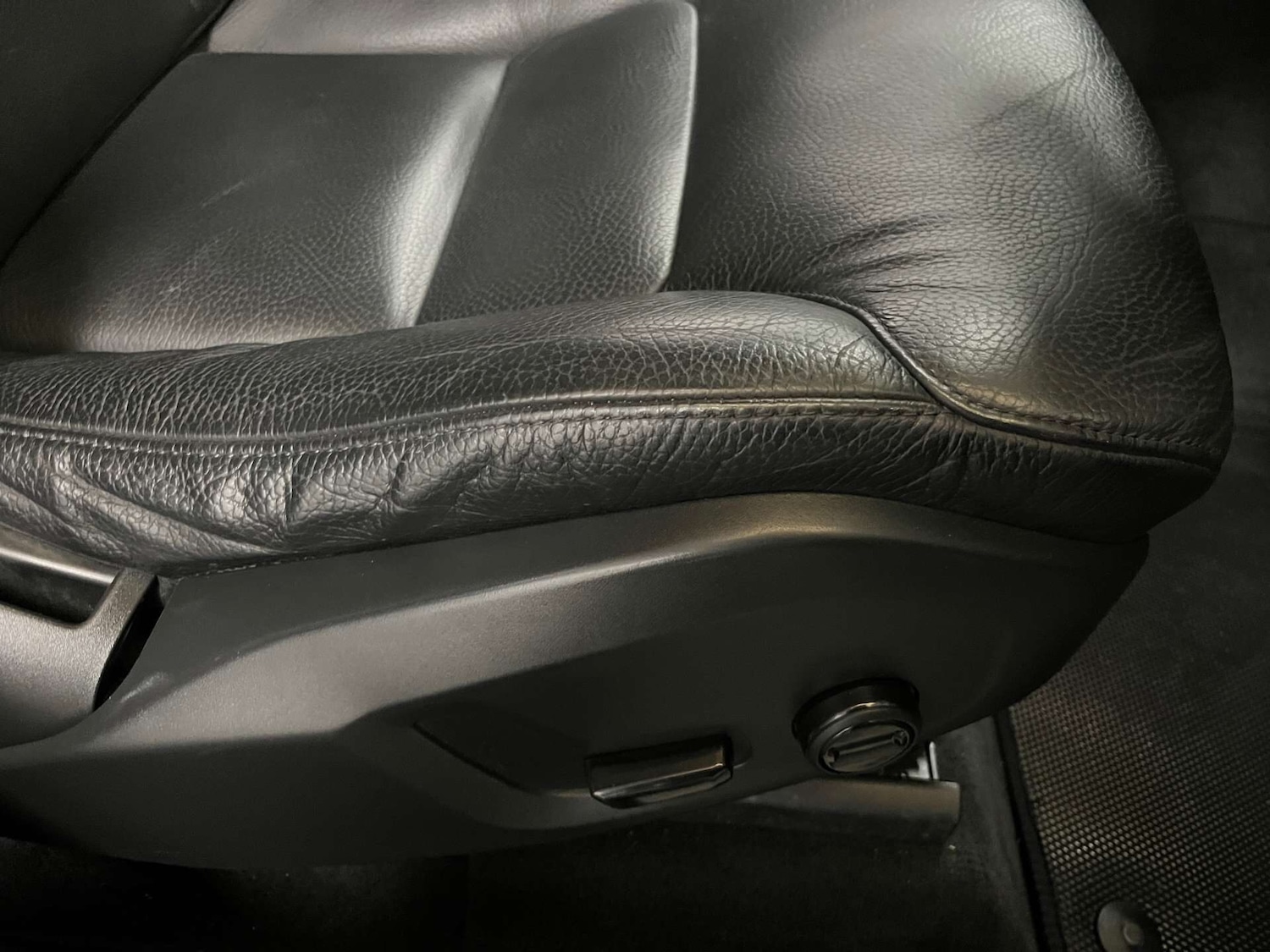 Used Volvo XC60 2021 for sale - 76589104: Photo 14