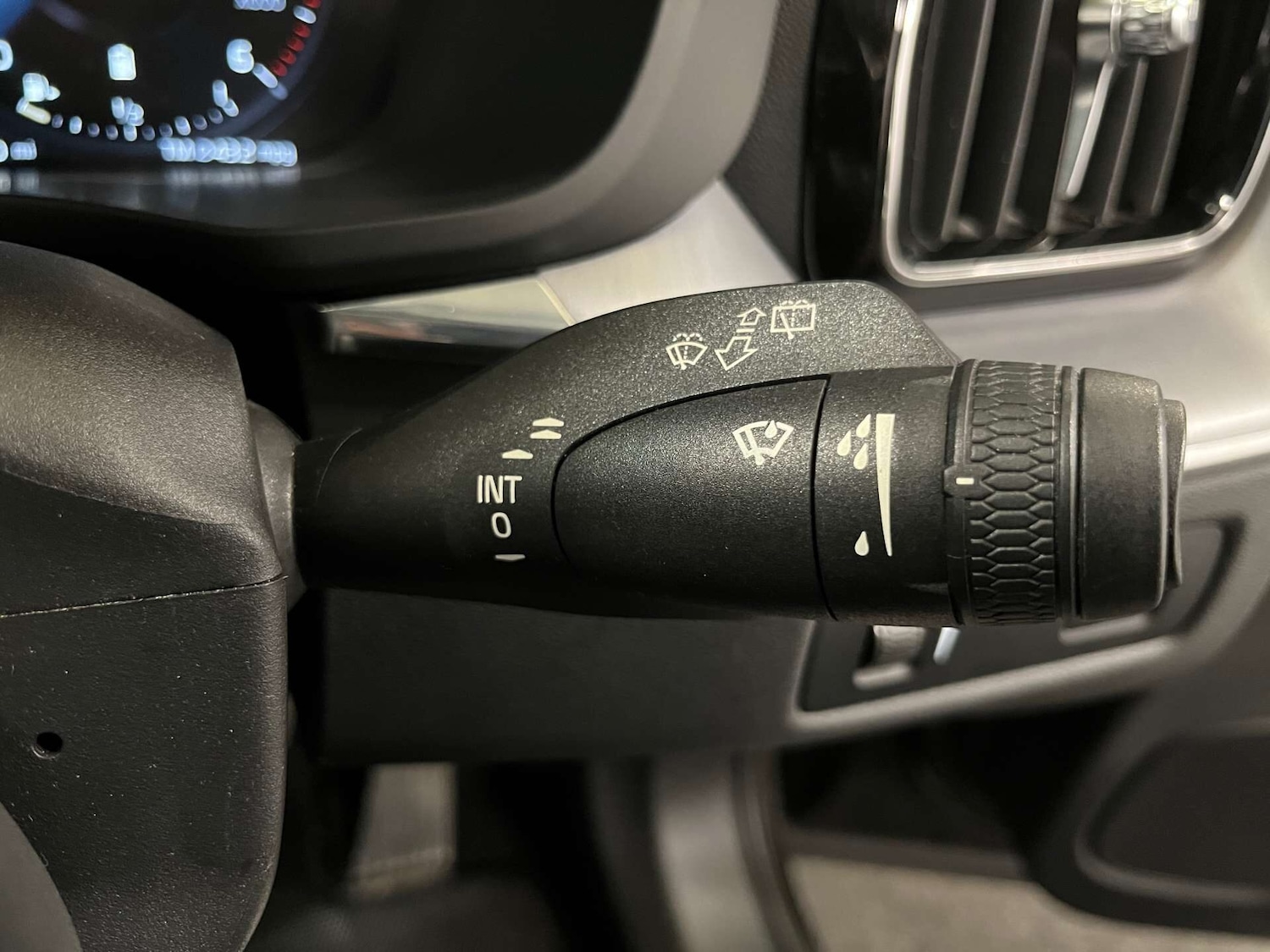 Used Volvo XC60 2021 for sale - 76589104: Photo 23