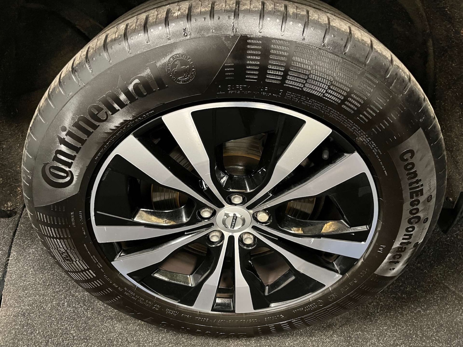 Used Volvo XC60 2021 for sale - 76589104: Photo 38