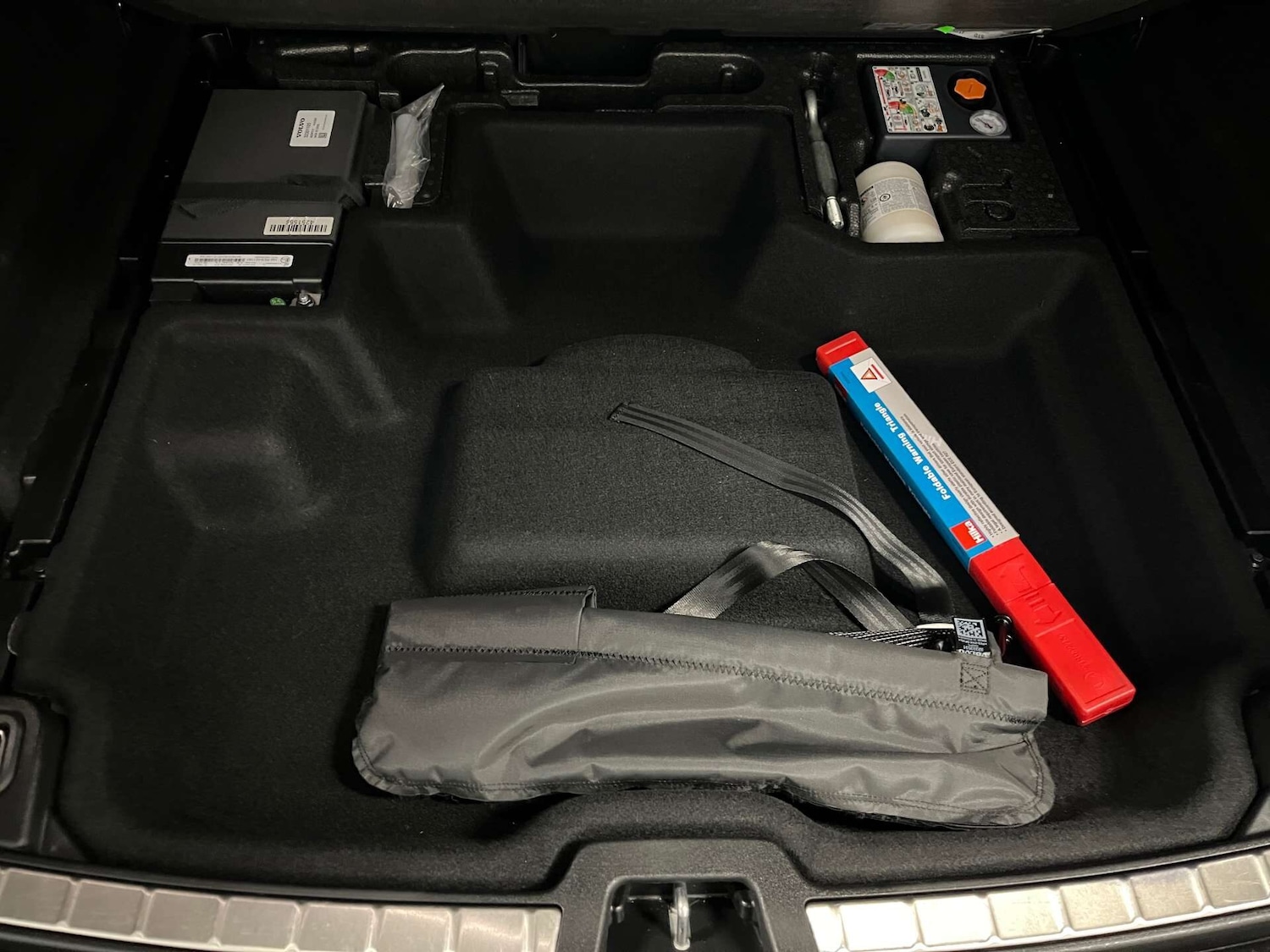 Used Volvo XC60 2021 for sale - 76589104: Photo 41