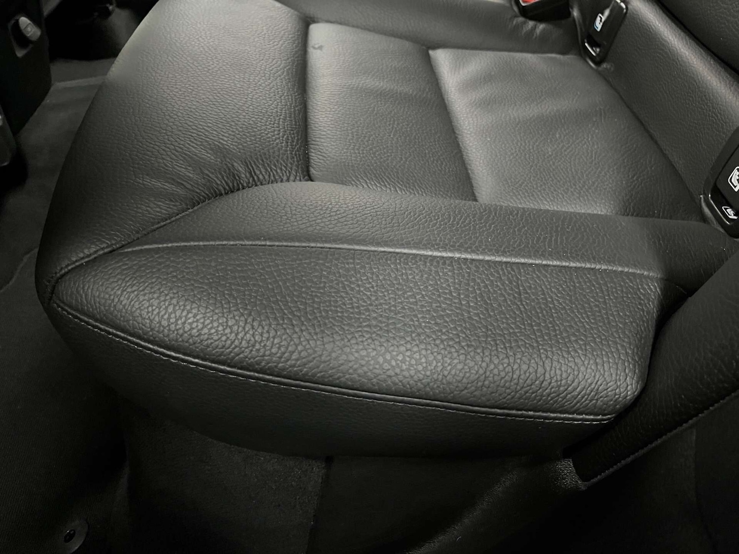 Used Volvo XC60 2021 for sale - 76589104: Photo 46