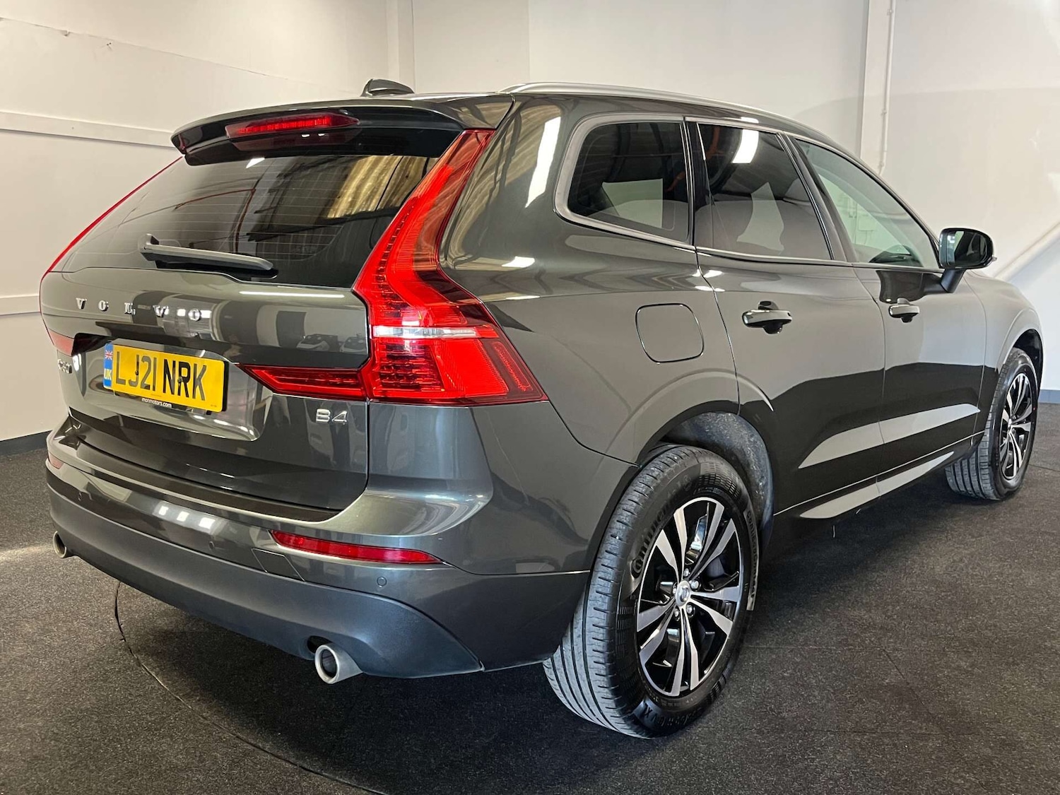 Used Volvo XC60 2021 for sale - 76589104: Photo 5