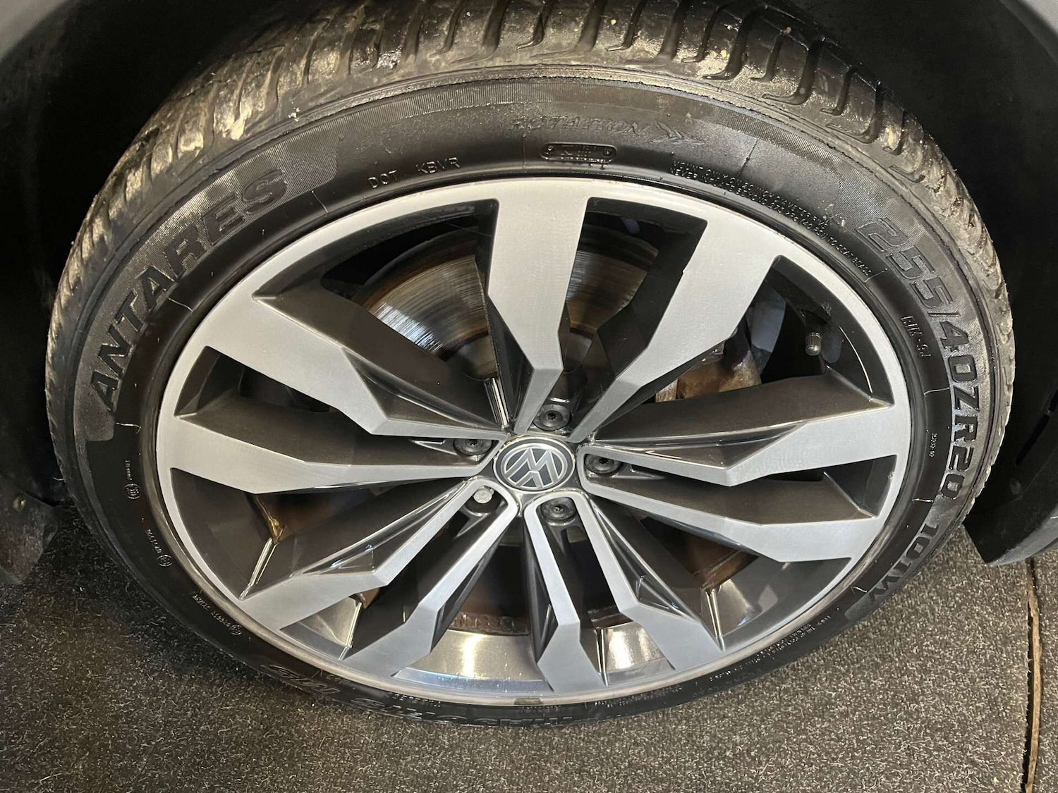 Used Volkswagen Tiguan 2018 for sale - 76697447: Photo 10