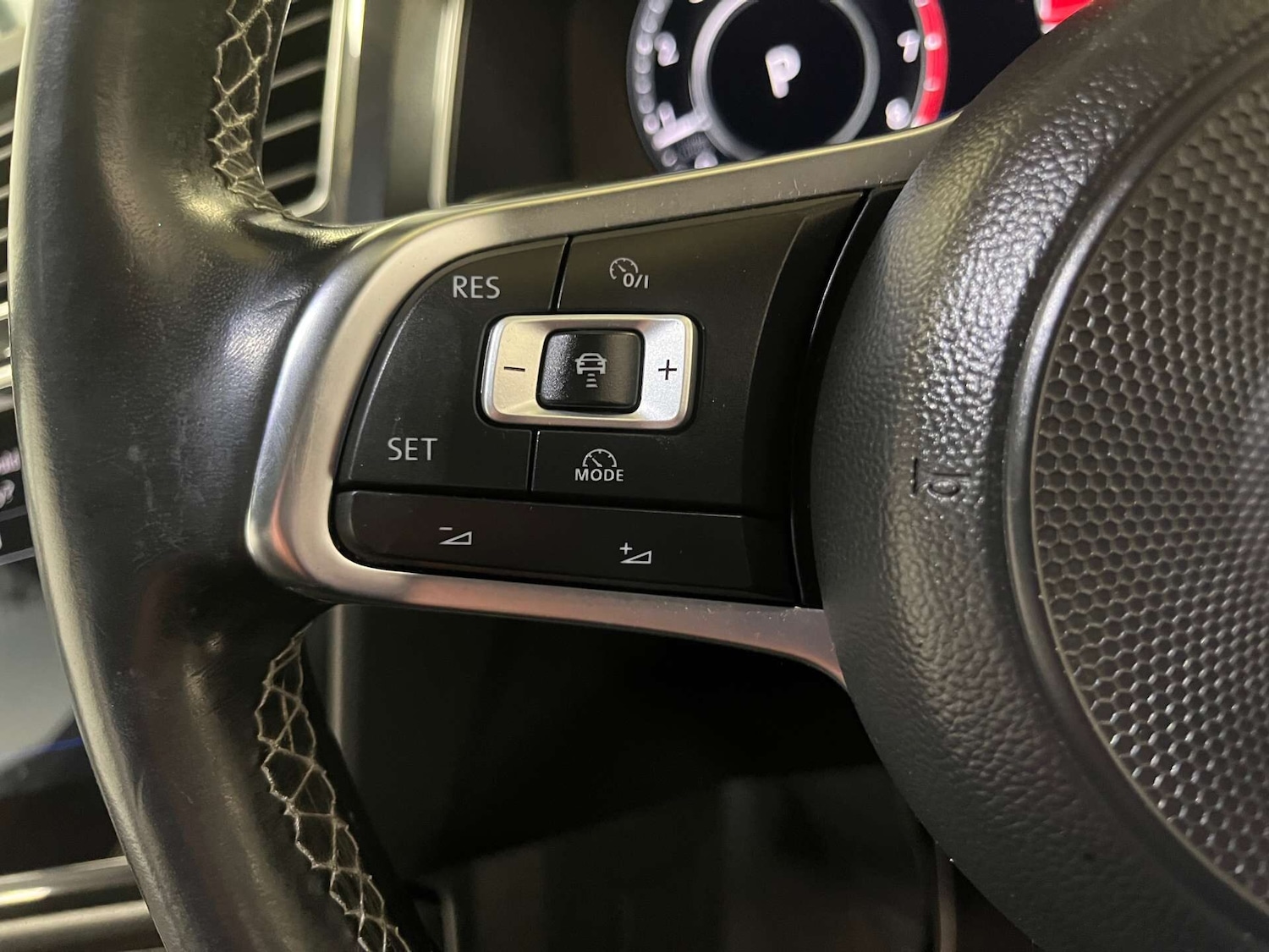 Used Volkswagen Tiguan 2018 for sale - 76697447: Photo 19