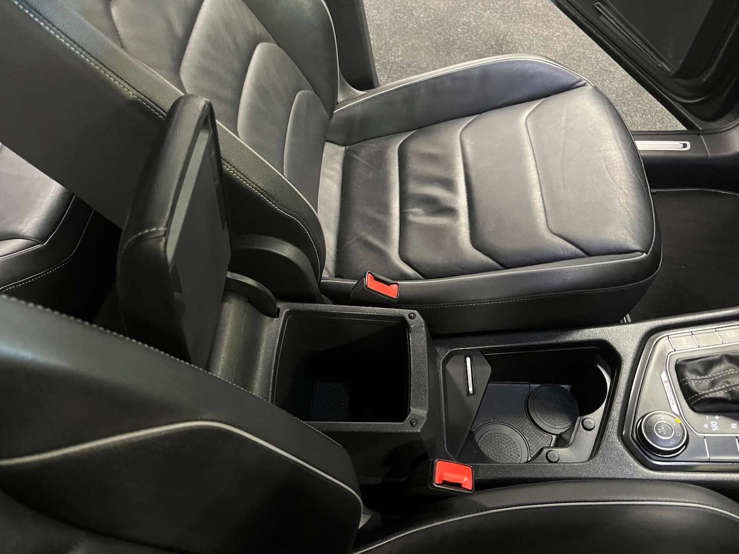 Used Volkswagen Tiguan 2018 for sale - 76697447: Photo 29