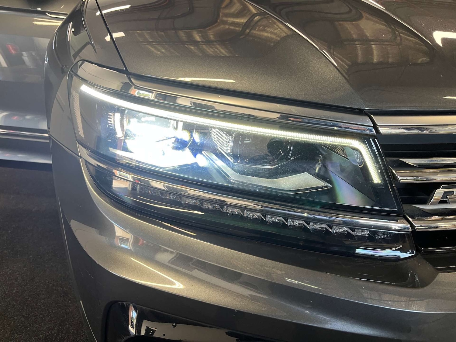 Used Volkswagen Tiguan 2018 for sale - 76697447: Photo 55