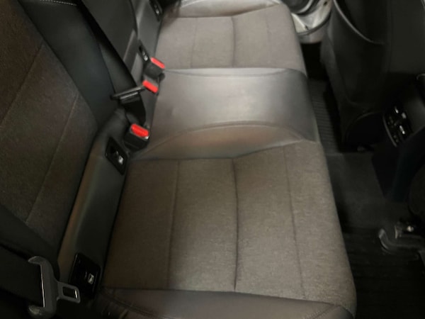 Used Toyota Corolla 2021 for sale - 76148707: Photo 31