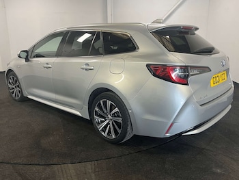 Used Toyota Corolla 2021 for sale - 76148707: Photo 3