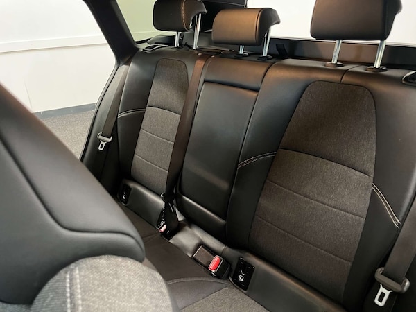 Used Toyota Corolla 2021 for sale - 76148707: Photo 40