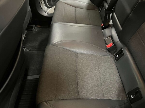 Used Toyota Corolla 2021 for sale - 76148707: Photo 42