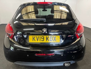 Used Peugeot 208 2019 for sale - 78577937: Photo