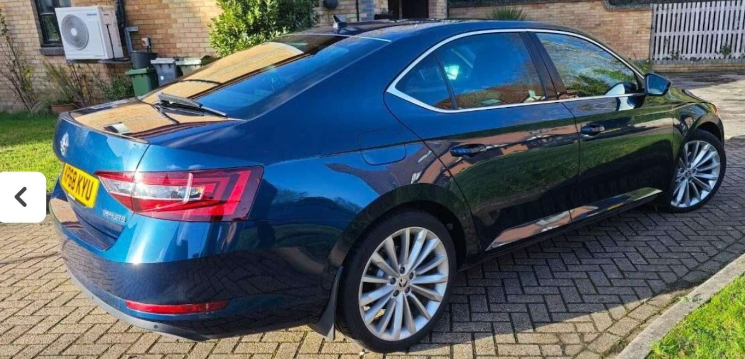 Used Skoda Superb 2018 for sale - 77298548: Photo 2