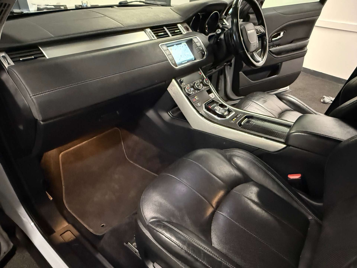 Used Land Rover Range Rover Evoque 2015 for sale - 76651137: Photo 19