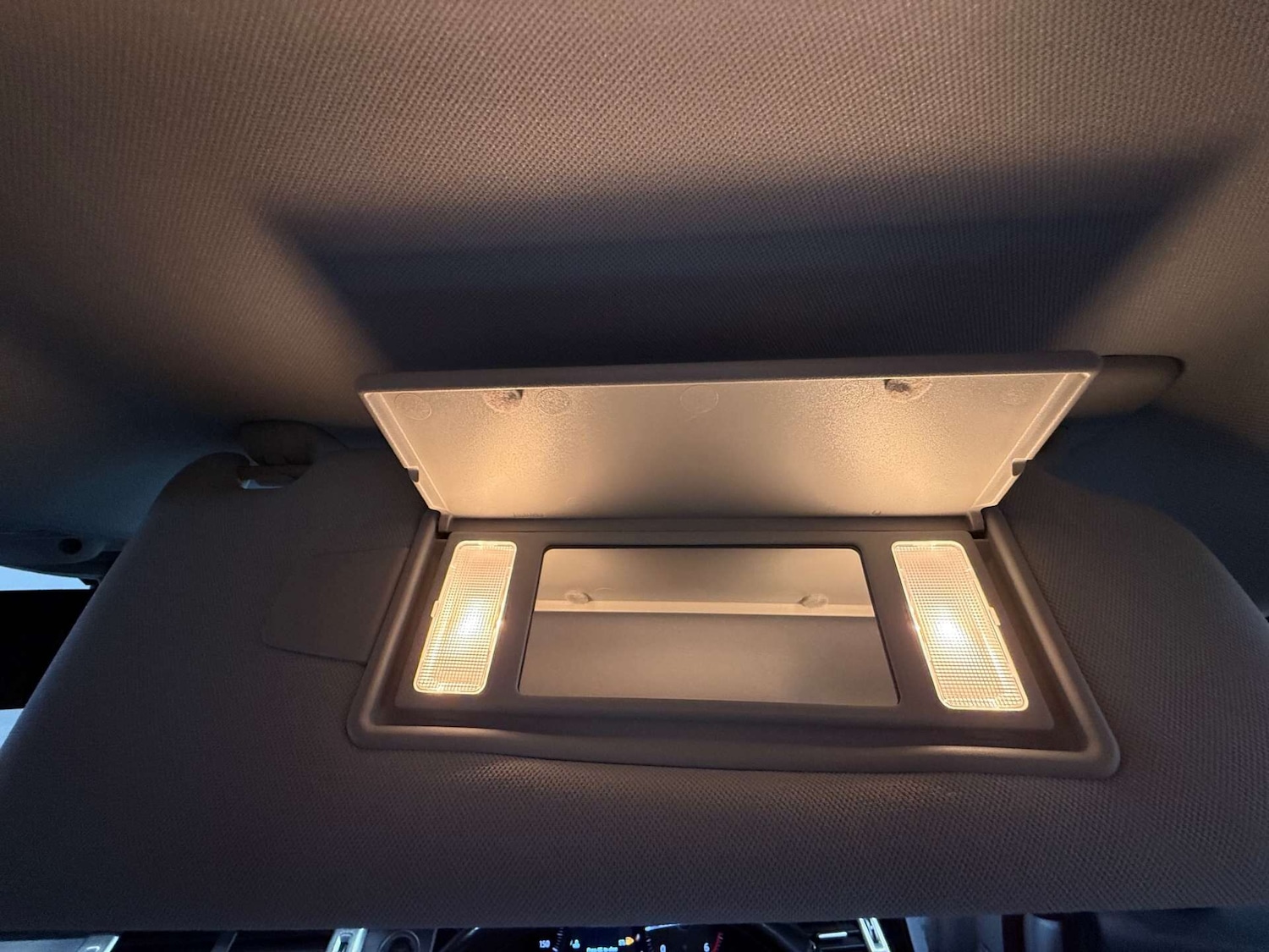 Used Land Rover Range Rover Evoque 2015 for sale - 76651137: Photo 32