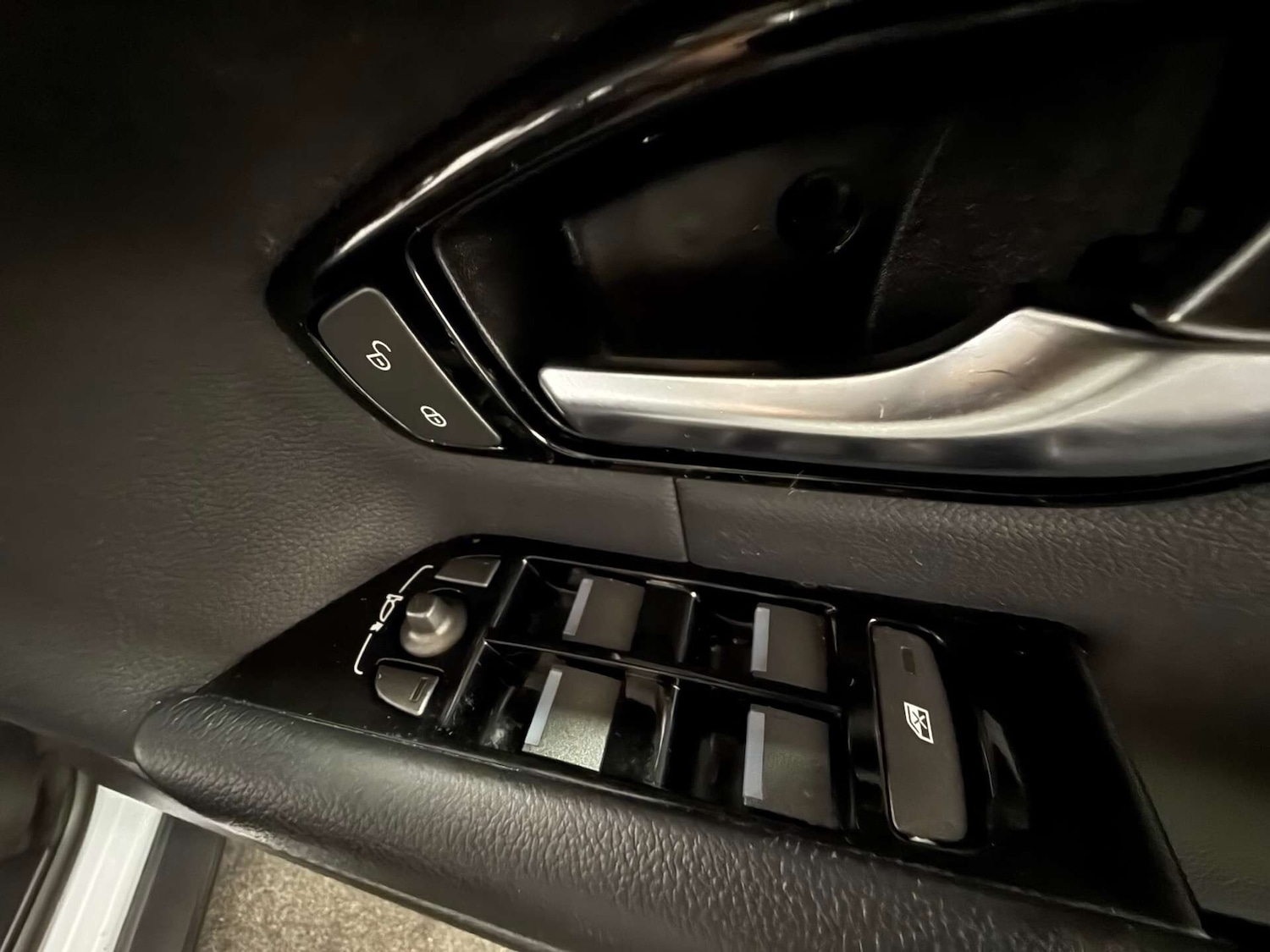 Used Land Rover Range Rover Evoque 2015 for sale - 76651137: Photo 9