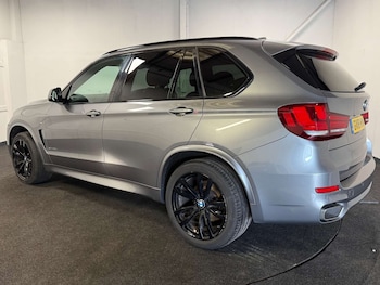 Used BMW X5 2018 for sale - 76961701: Photo