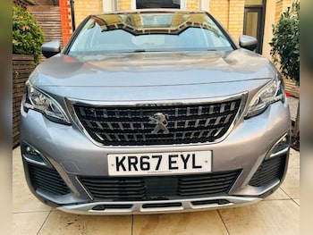 Used Peugeot 3008 2017 for sale - 76102688: Photo 2