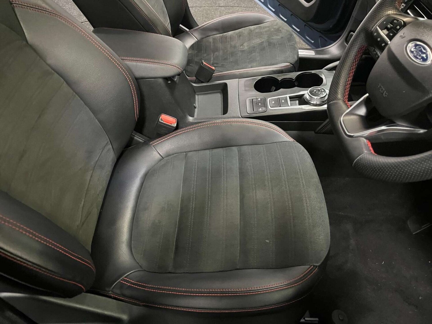 Used Ford Kuga 2022 for sale - 76453706: Photo 39