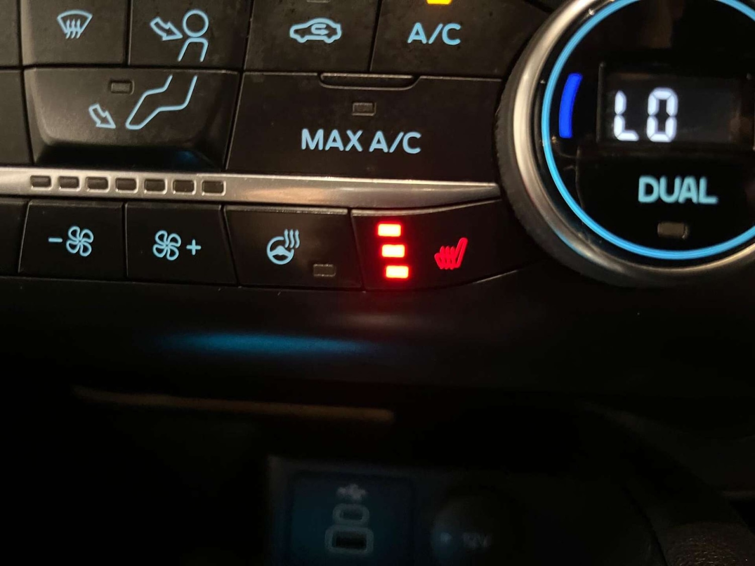 Used Ford Kuga 2022 for sale - 76453706: Photo 44