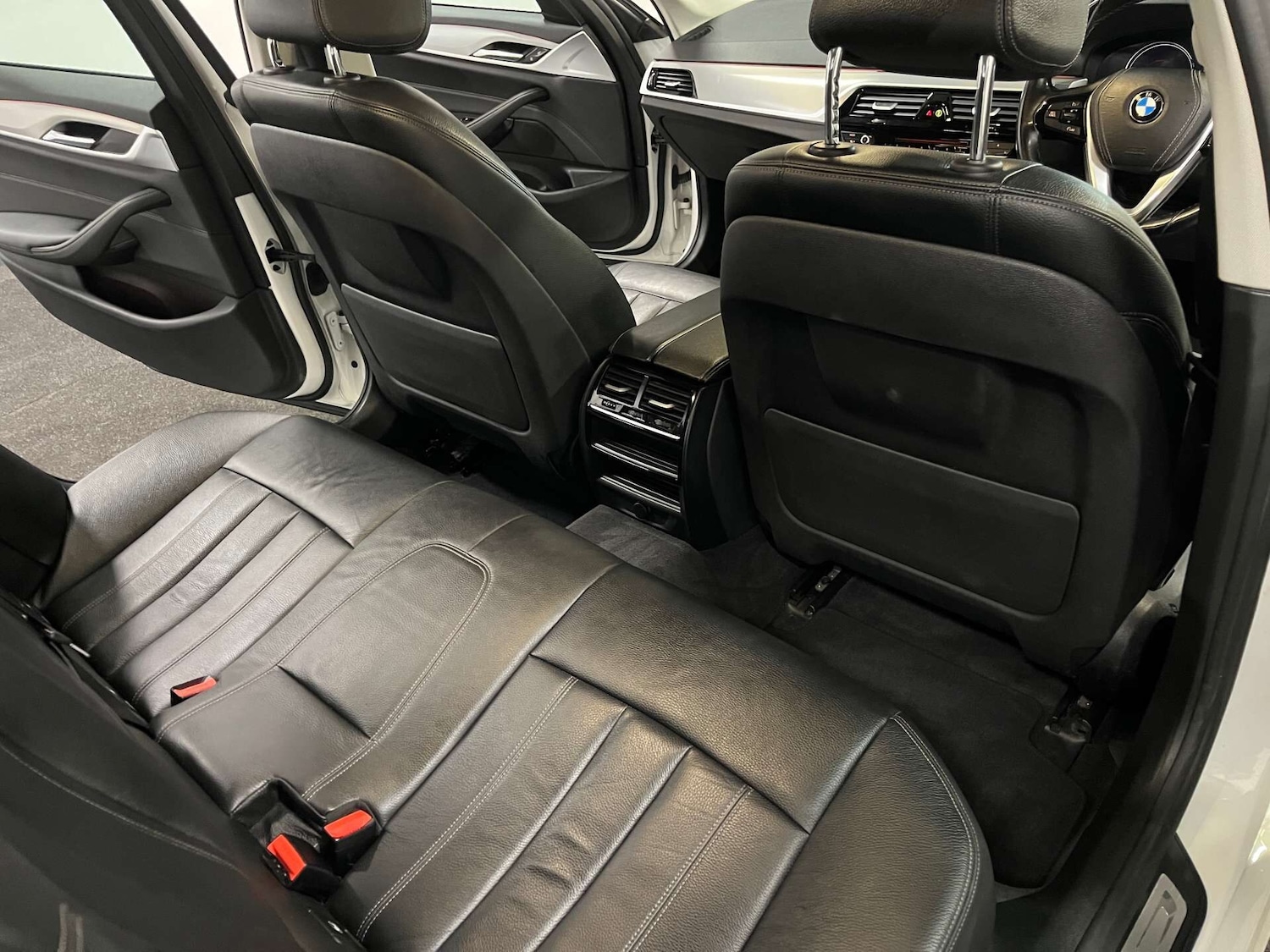 Used BMW 5 Series 2018 for sale - 76263346: Photo 35