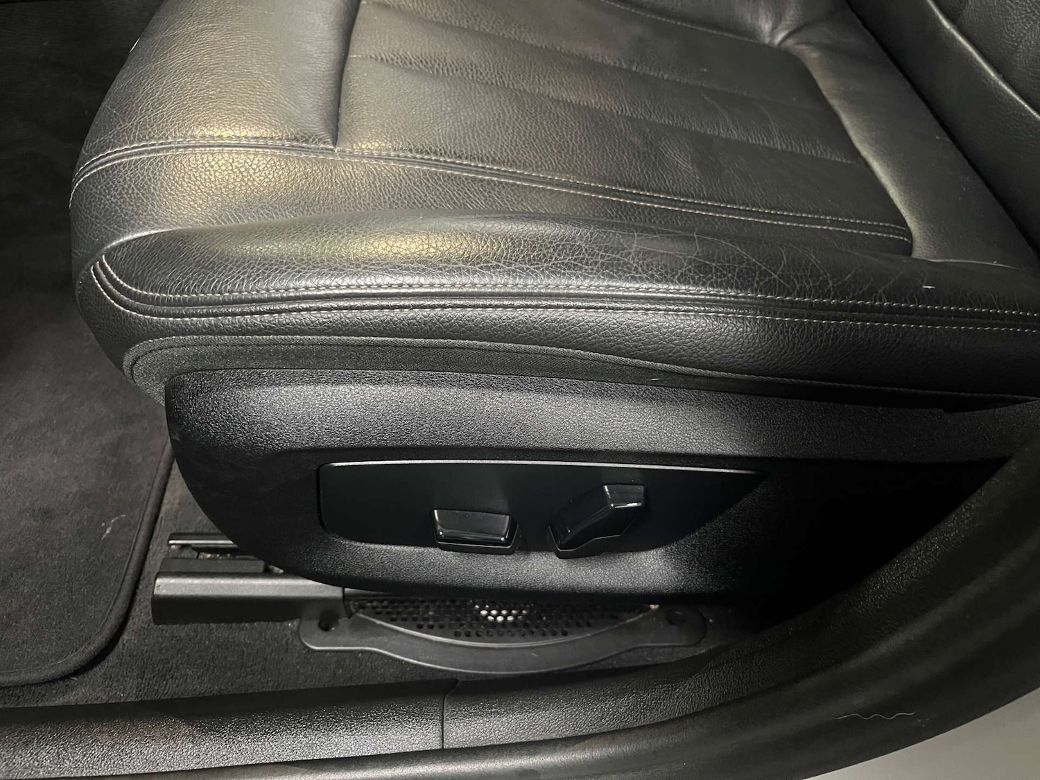 Used BMW 5 Series 2018 for sale - 76263346: Photo 49