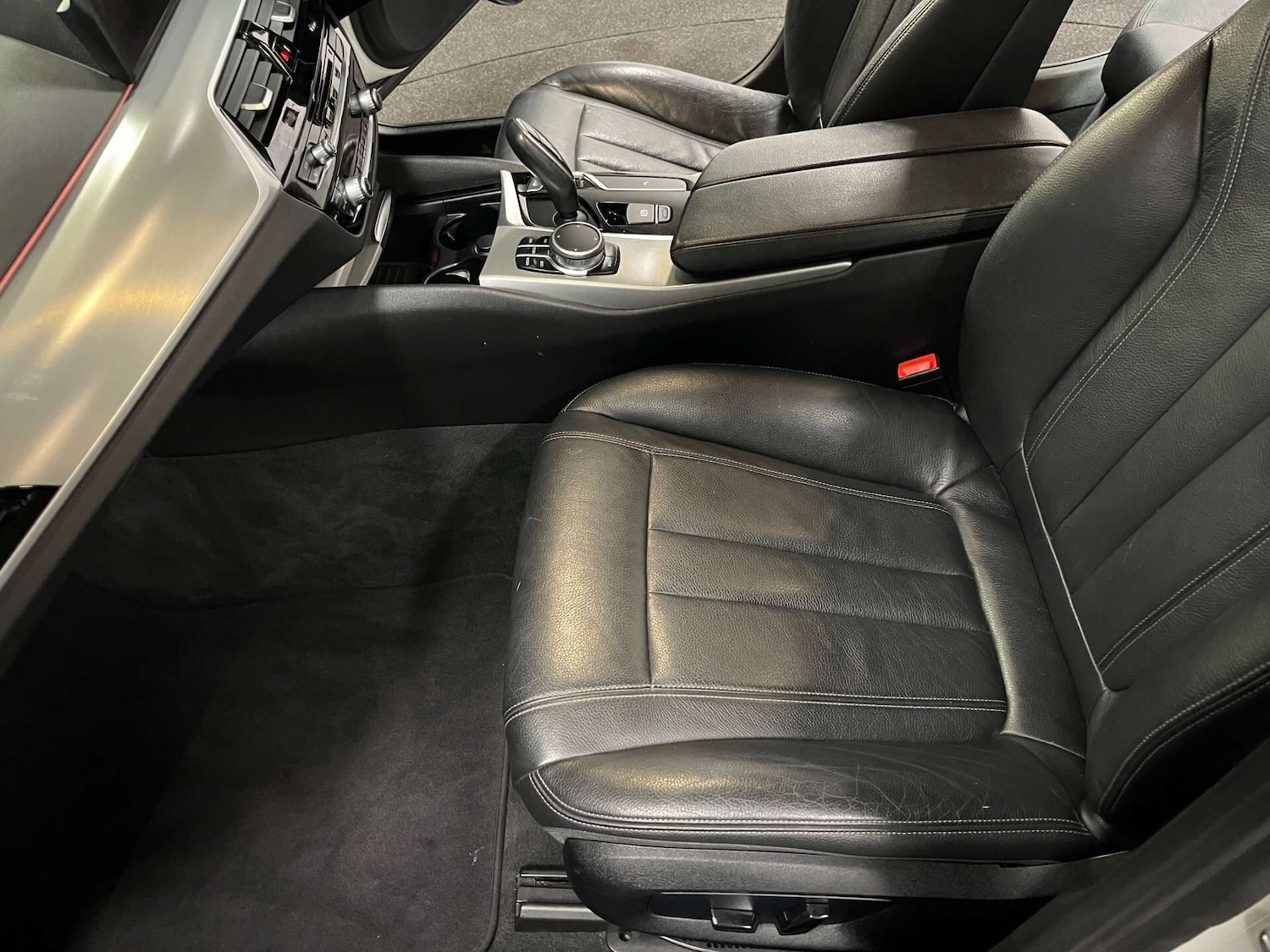 Used BMW 5 Series 2018 for sale - 76263346: Photo 50