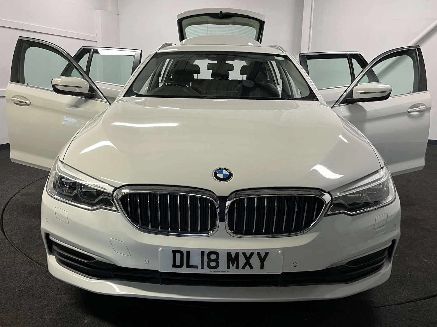 Used BMW 5 Series 2018 for sale - 76263346: Photo 8