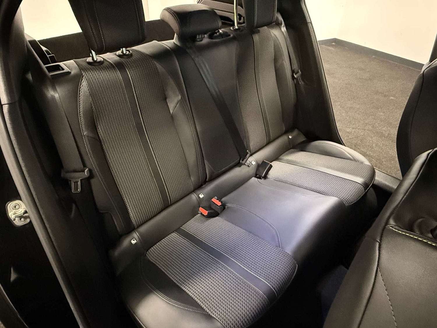 Used Peugeot 2008 2020 for sale - 76631155: Photo 34