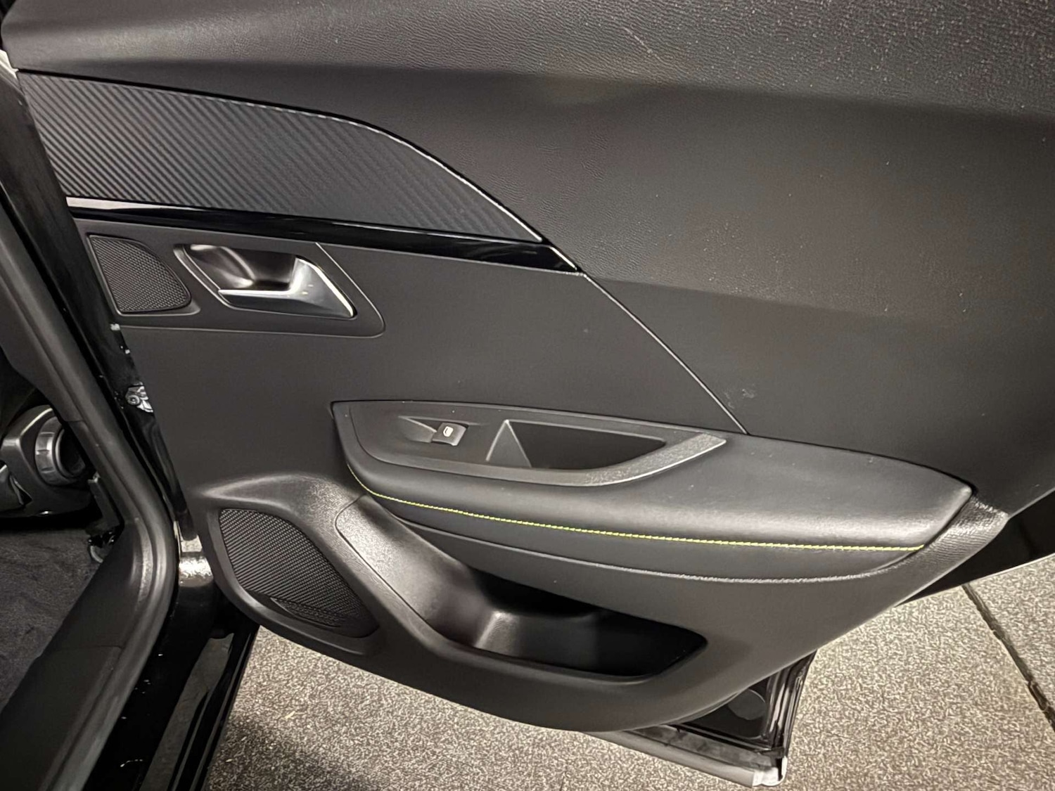 Used Peugeot 2008 2020 for sale - 76631155: Photo 37