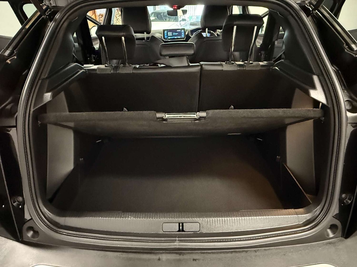 Used Peugeot 2008 2020 for sale - 76631155: Photo 39