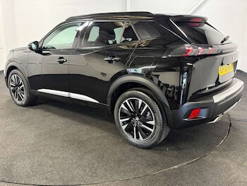 Used Peugeot 2008 2020 for sale - 76631155: Photo