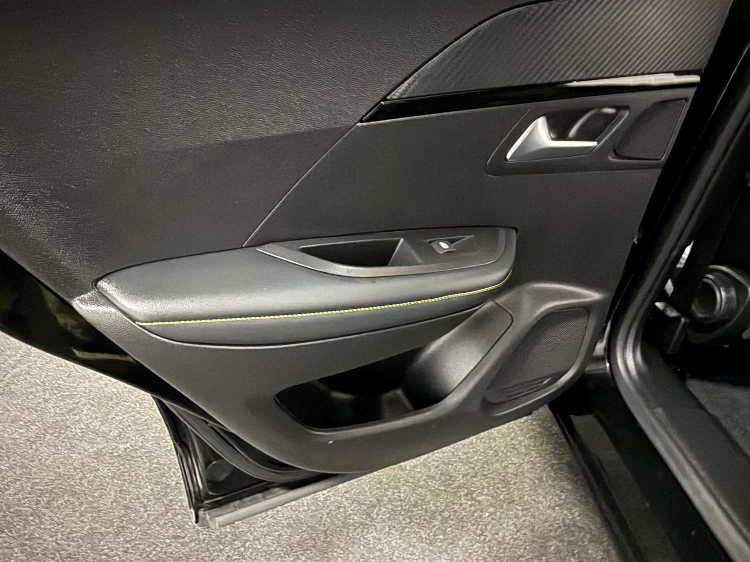 Used Peugeot 2008 2020 for sale - 76631155: Photo 47