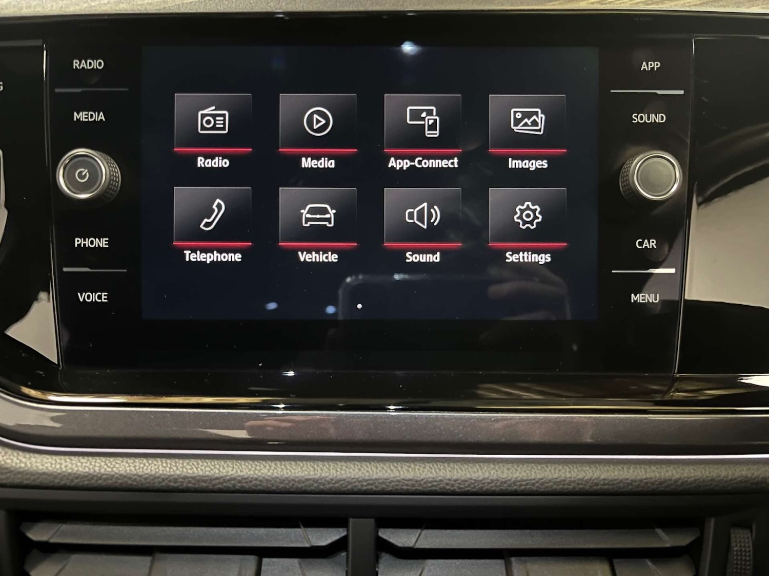 Used Volkswagen Polo 2019 for sale - 76829686: Photo 23