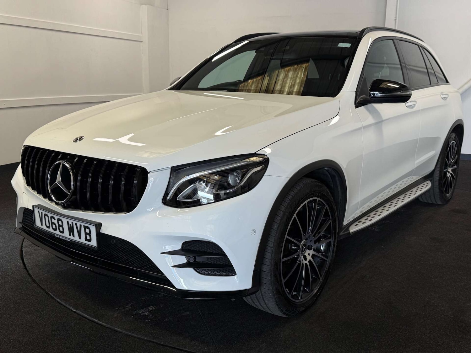 Used Mercedes-Benz GLC 2018 for sale - 76082184: Photo 1