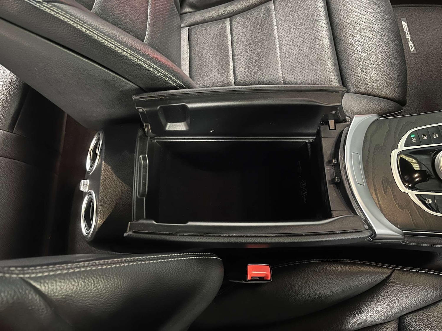 Used Mercedes-Benz GLC 2018 for sale - 76082184: Photo 26