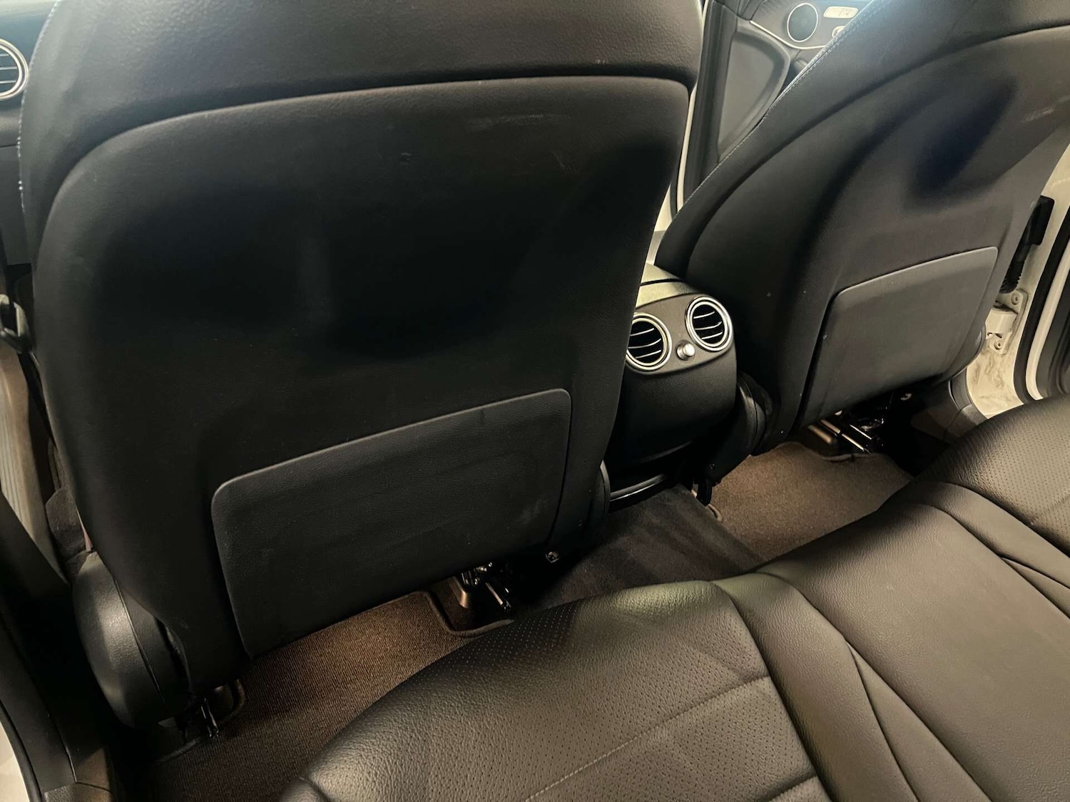 Used Mercedes-Benz GLC 2018 for sale - 76082184: Photo 42
