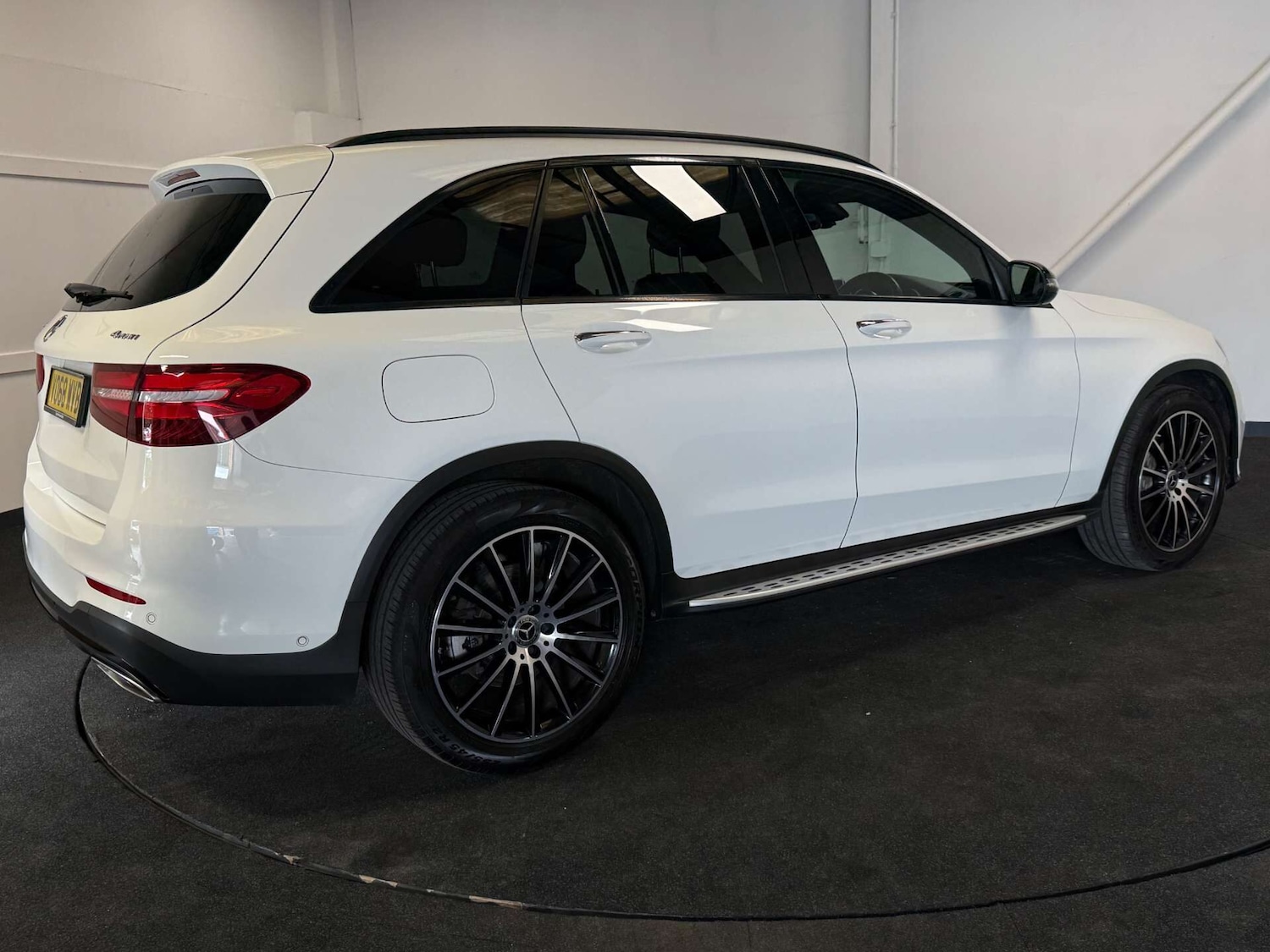 Used Mercedes-Benz GLC 2018 for sale - 76082184: Photo 5