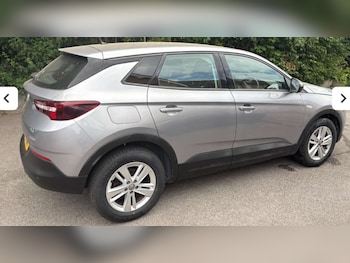 Used Vauxhall Grandland X 2019 for sale - 79393308: Photo