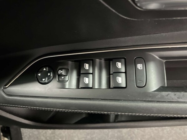 Used Peugeot 3008 2019 for sale - 76287057: Photo 12