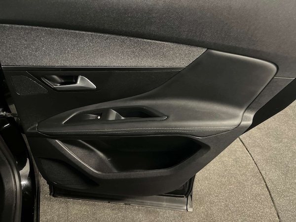 Used Peugeot 3008 2019 for sale - 76287057: Photo 39