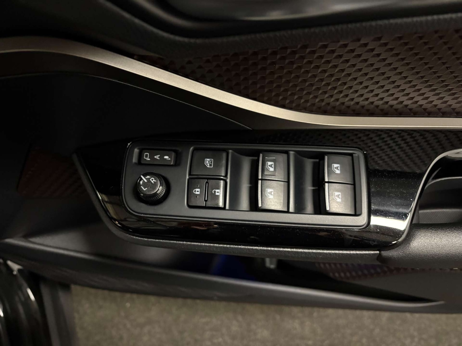 Used Toyota C-HR 2019 for sale - 77129013: Photo 11