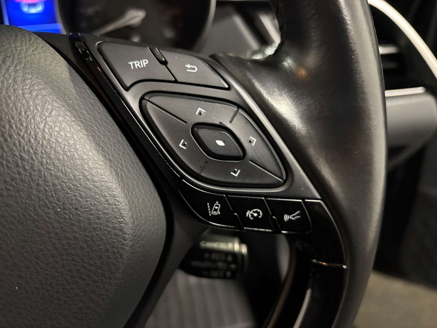 Used Toyota C-HR 2019 for sale - 77129013: Photo 19