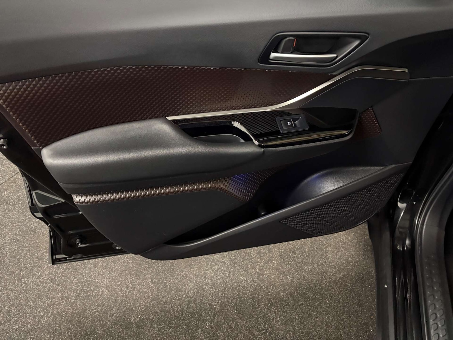 Used Toyota C-HR 2019 for sale - 77129013: Photo 39