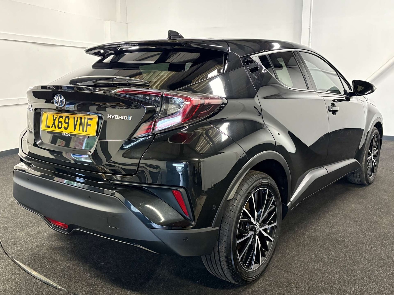 Used Toyota C-HR 2019 for sale - 77129013: Photo 5