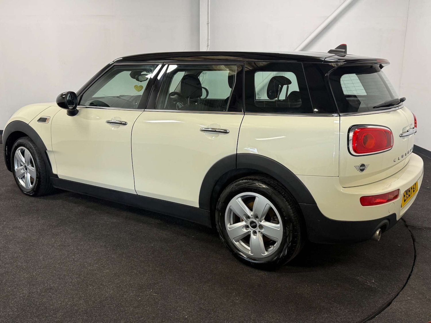 Used MINI Clubman 2019 for sale - 76385612: Photo 3
