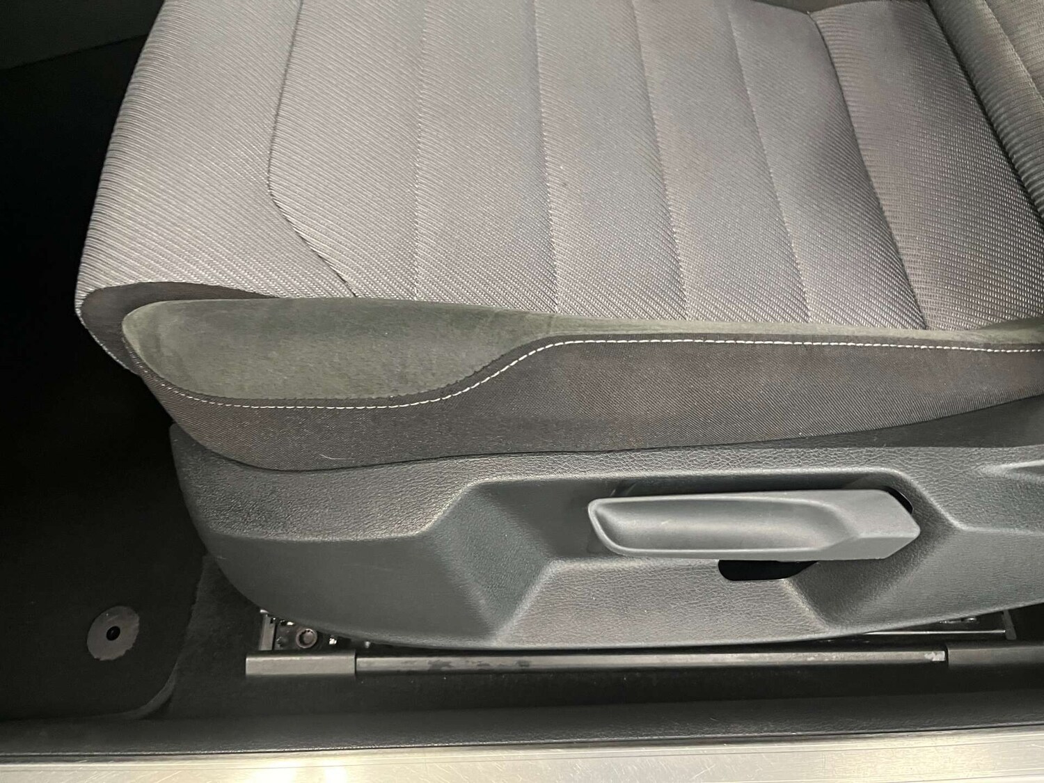 Used Volkswagen Golf 2017 for sale - 76288734: Photo 37