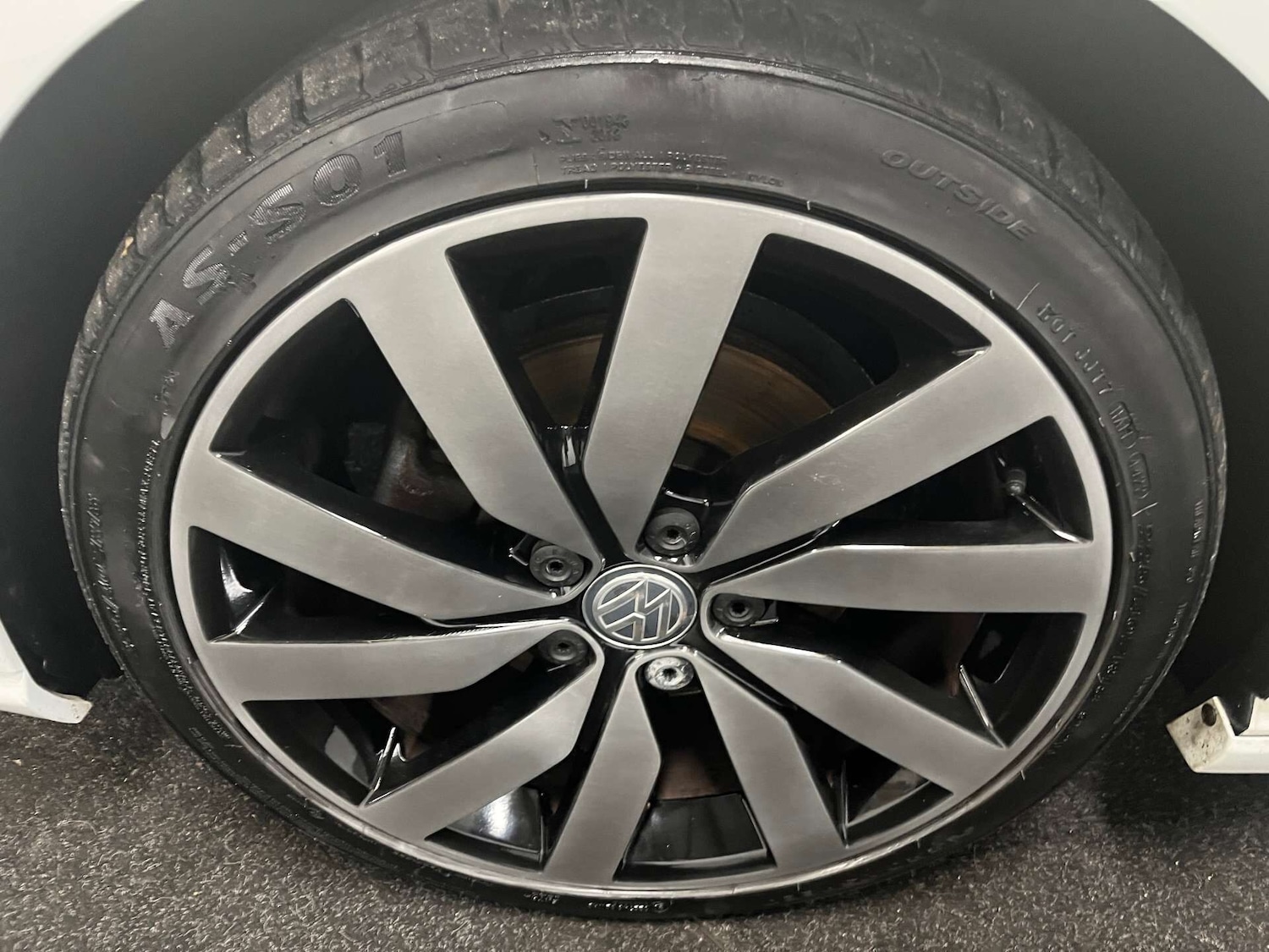 Used Volkswagen Golf 2017 for sale - 76288734: Photo 41